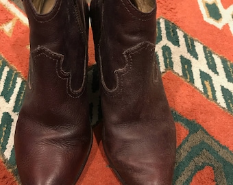 Frye Heeled Ankle Booties Brown Size 7.5