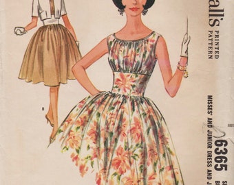 McCalls 6365 / Vintage 60s Sewing Pattern / Sleeveless Dress And Bolero Jacket / Size 16 Bust 36