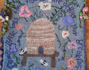 Come Little Bees Hooked Rug Pattern