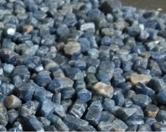 Gemmy Blue Sapphire Crystals - Faceting - Top Grade - Gemstone