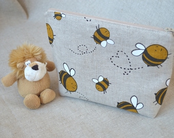 Linen Zipper Pouch with bees
