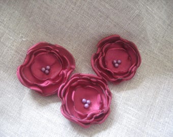 Flower 5 cm purple raspberry/Burgundy satin and pearls