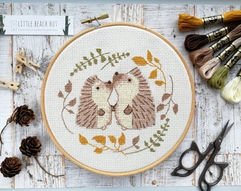 Hedgehog cross stitch kit, embroidery kit, wedding gifts, modern cross stitch, cross stitch pattern, gifts for her, love, anniversary, DIY