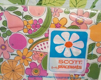 Vintage 1960s Zee Paper Placemats NEW IN PACKAGE