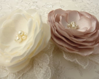 Ivory Champagne Bridal Flower Brooch OR Hair Clip Bridal Flower Hair Clip with Pearls Crystals Champagne Hair Accessories
