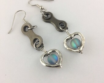 Heart bike earrings, bicycle chain earrings, cycling gifts, fixie earrings, bmx accessory, bike chain dangle earrings