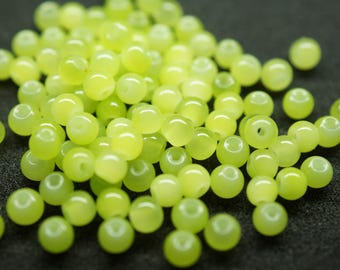 set of 100 beads green round