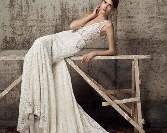 Wedding Dress Off White Lace Dress,Deep V Neck Bridal Dress,Lace Illusion Party Dress Long Train,Sleeveless Mermaid Evening Dress(HW326)