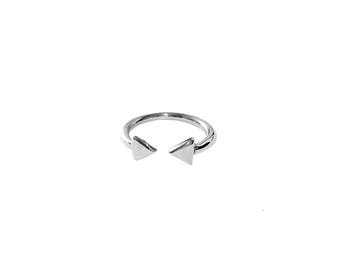 Ring knuckle or normal double triangle "Deadlock" Silver 925/1000.