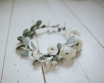 Classic Cream and Sage Crown