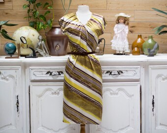 Vintage 1970's Yellow Summer Dress