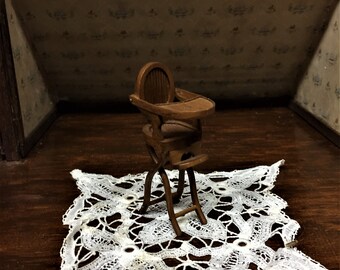 Finely Crafted Vintage Wooden High Chair