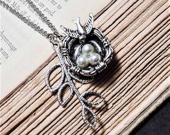 Silver Bird's Nest Necklace