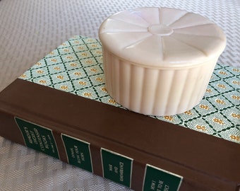 Vintage pink plastic dresser organier