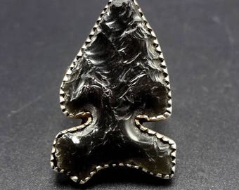 Vintage NAVAJO Sterling Silver & Black Obsidian ARROWHEAD RING, size 6.5