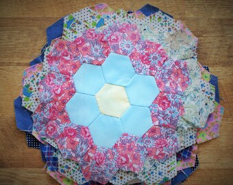 Hexagon Flower Quilt Blocks
