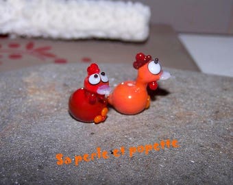 Couple of little chicks glass coral and orange seated