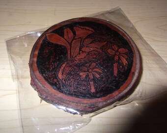 Wood Slice Coaster - Daffodil Design
