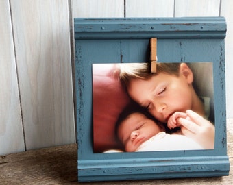 Cadre en bois bleu rustique 5x7 photo - cadre photo enfants - décoration chambre enfants - cadre bleu - cadre mural - cadre photo bébé bleu
