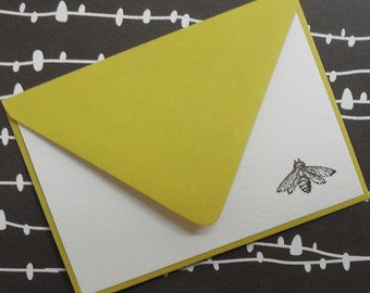 Little bee noteset embossed