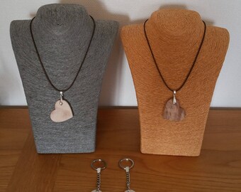 Do you offer a wooden heart natural 2 ways to wear!