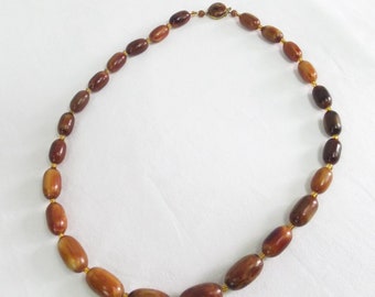 Vintage Caramel Art Deco EggYoke Bakelite Necklace