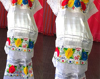 Mexican Dress Mexican Oaxacan Embroidered Wedding Lace Dress Vintage 70s Mexican Festival Dress