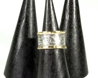 Black Wooden Ring Display Cone - Ring Holder - Ring Diaplay Stand - Black Ebony Dark Wood Ring Holder Jewelry Ring Display Stand
