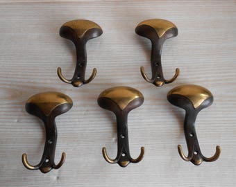 Set of 5 vintage brass coat hook ,vintage brass coat hangers,brass coat hooks, brass towel hooks, brass clothes hangers