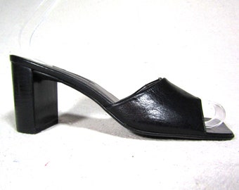 sz 7 | vintage 90s Enzo Anglioni mules / vintage 90s mules / black leather mules / block heel mules / vintage mules / 90s shoes, black mules
