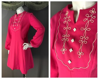 60s dress 1960s vintage PINK BISHOP SLEEVE embroidery white flower button fit and flare mod dolly dress
