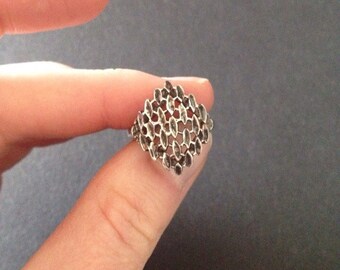 Vintage Sterling Silver Textured Ring