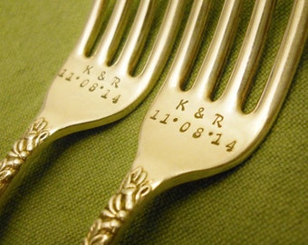 Initials & Date Wedding Forks, Wedding Cake Forks Set, Custom Hand Stamped Forks, Keepsake Vintage Silver Forks, Bride Groom Forks, Gift Box