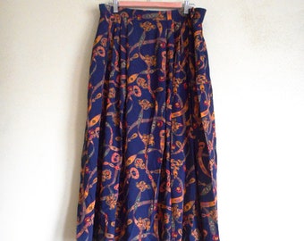 EVAN-PICONE Baroque gold vines versace-style fabric 32" waist 80s pleated skirt Rayon