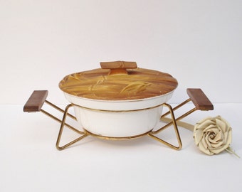 Retro Casserole Dish, 1960s Casserole with Carrier Stand, Miramar of California Casserole, Minimalist Retro Decor, Asian Motif Casserole