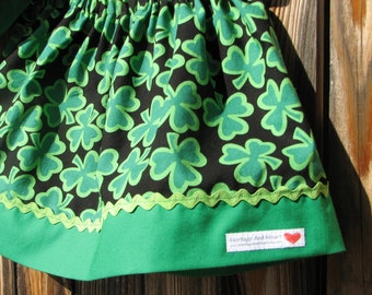 Ireland shamrock skirt... size 12 months... ready to ship