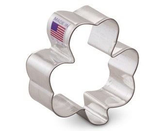 SHAMROCK Cookie Cutter-Made in USA-Ann Clark