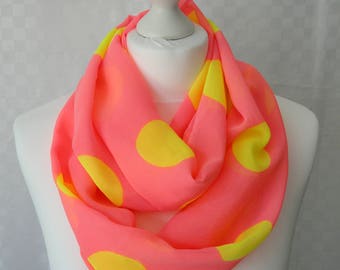 Polka dot infinity scarf, Circle scarf, Pink and yellow polka dot scarf, Print scarf, Scarf for her, Lightweight scarf, Fashion scarf