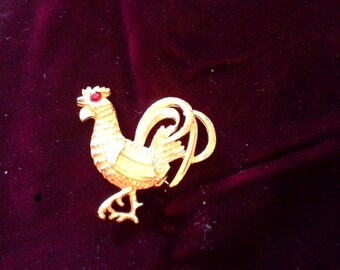 Vintage Gold Tone Rooster Pin Brooch
