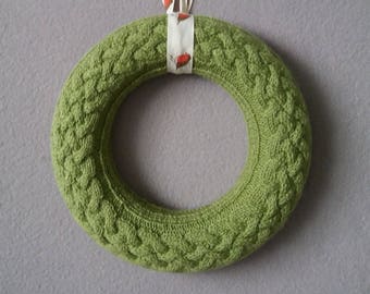 GetWoolly knitted Christmas wreath, soft olive green, cable knit