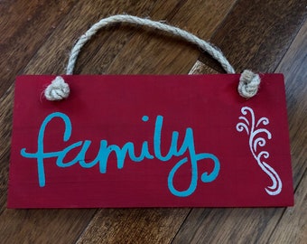 Wall hanging "Family" 8"x4"