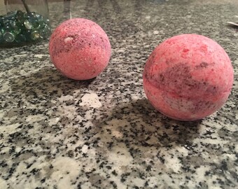 Cinnamon Twist Bath Bombs