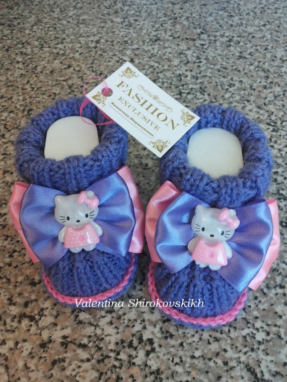 Items similar to Hello kitty baby booties. Baby Booties.Crochet Baby