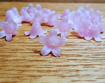 Pink Lucite/Acrylic Flowers 12 x 7 mm