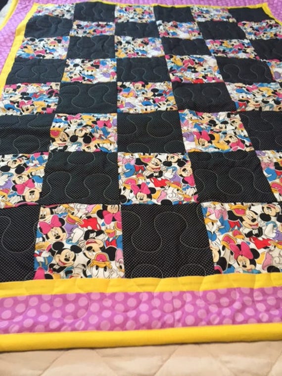Minnie Mouse Crib Quilt