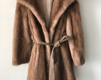 Vintage mink fur coat woman size small .