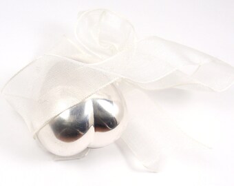 RARE Vintage Tiffany & Co Sterling Silver Puffed Heart Pill Box ITALY