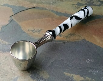 Coffee Scoop with Hand Turned Black and White Acrylic Handle - Loose-Leaf Tea Scoop - Gift for Christmas, Birthday, Weddings, Housewarming