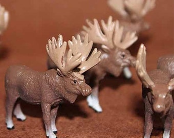 Reindeer Miniature Moose Figurine, Winter wild animal, 2 inch Tiny Deer, Elk Terrarium Animal Toy Figure
