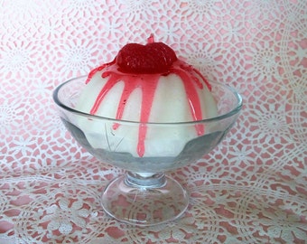 Strawberries 'n Cream Drizzle Dream Candle